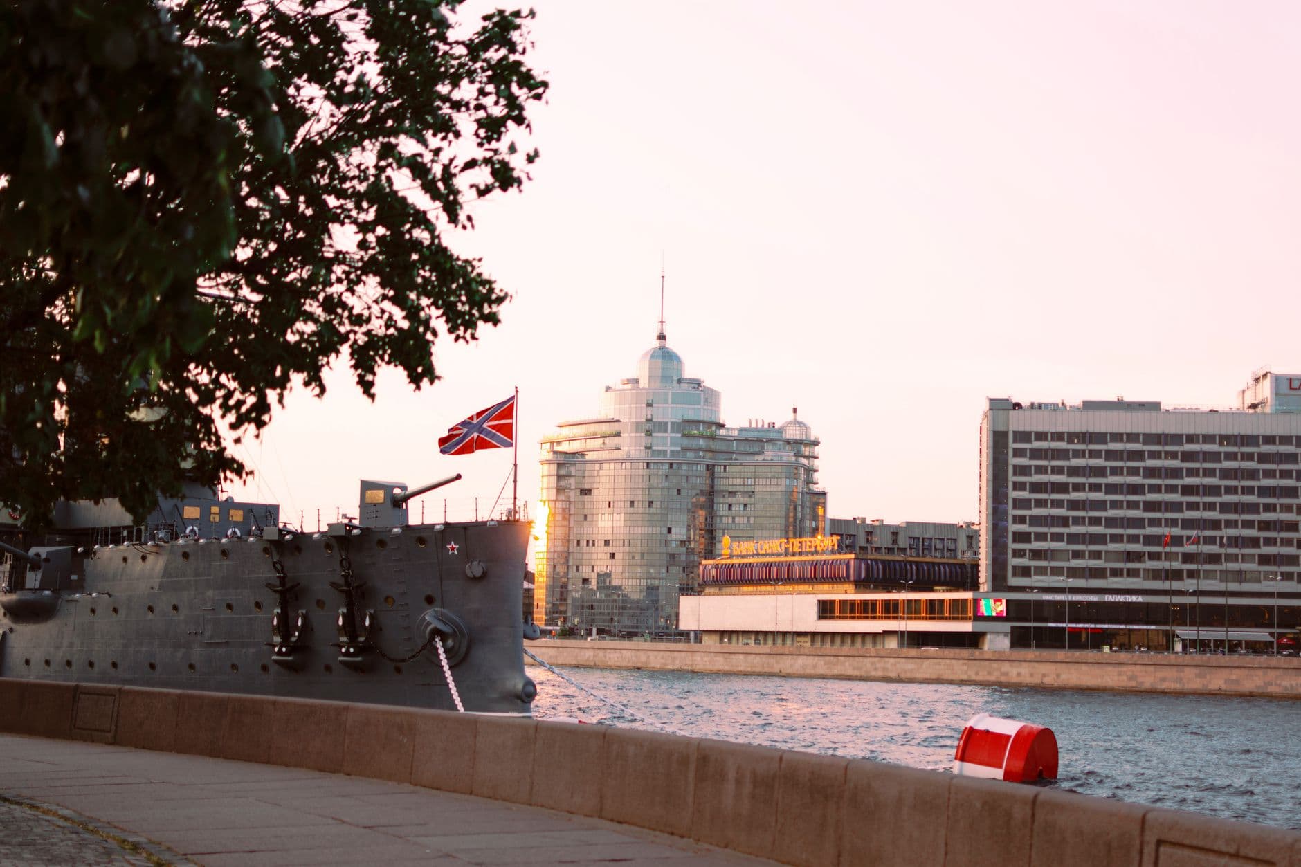 12 of the Most Picturesque Sea Embankments in the World