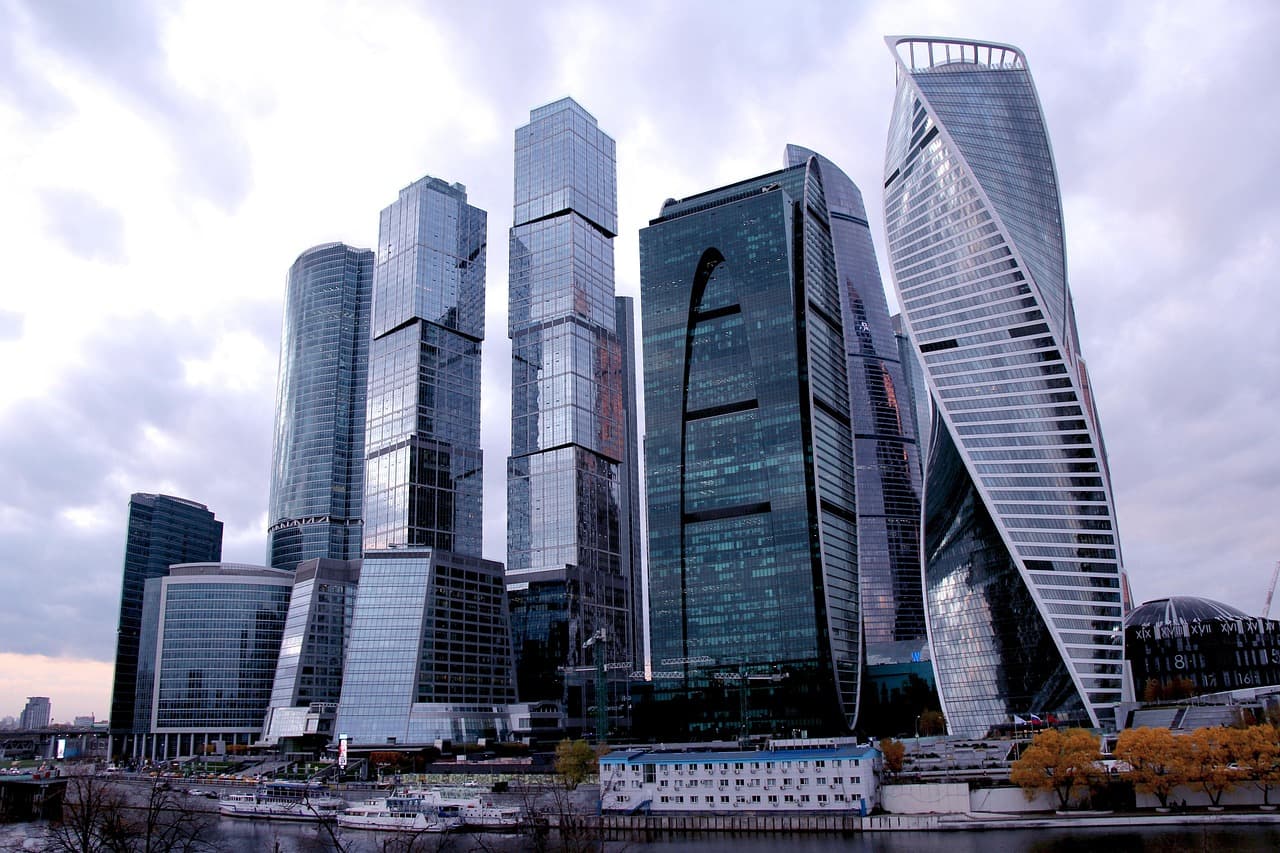 5 Masterpieces of Moscow Industrial Architecture - Photos