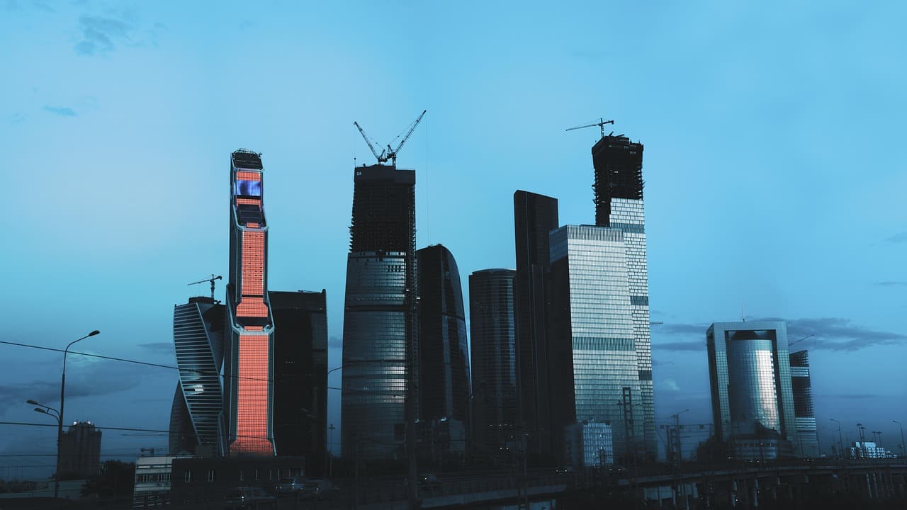 Best Time to Travel to Moscow - Spring and Early Fall 2025 Guide