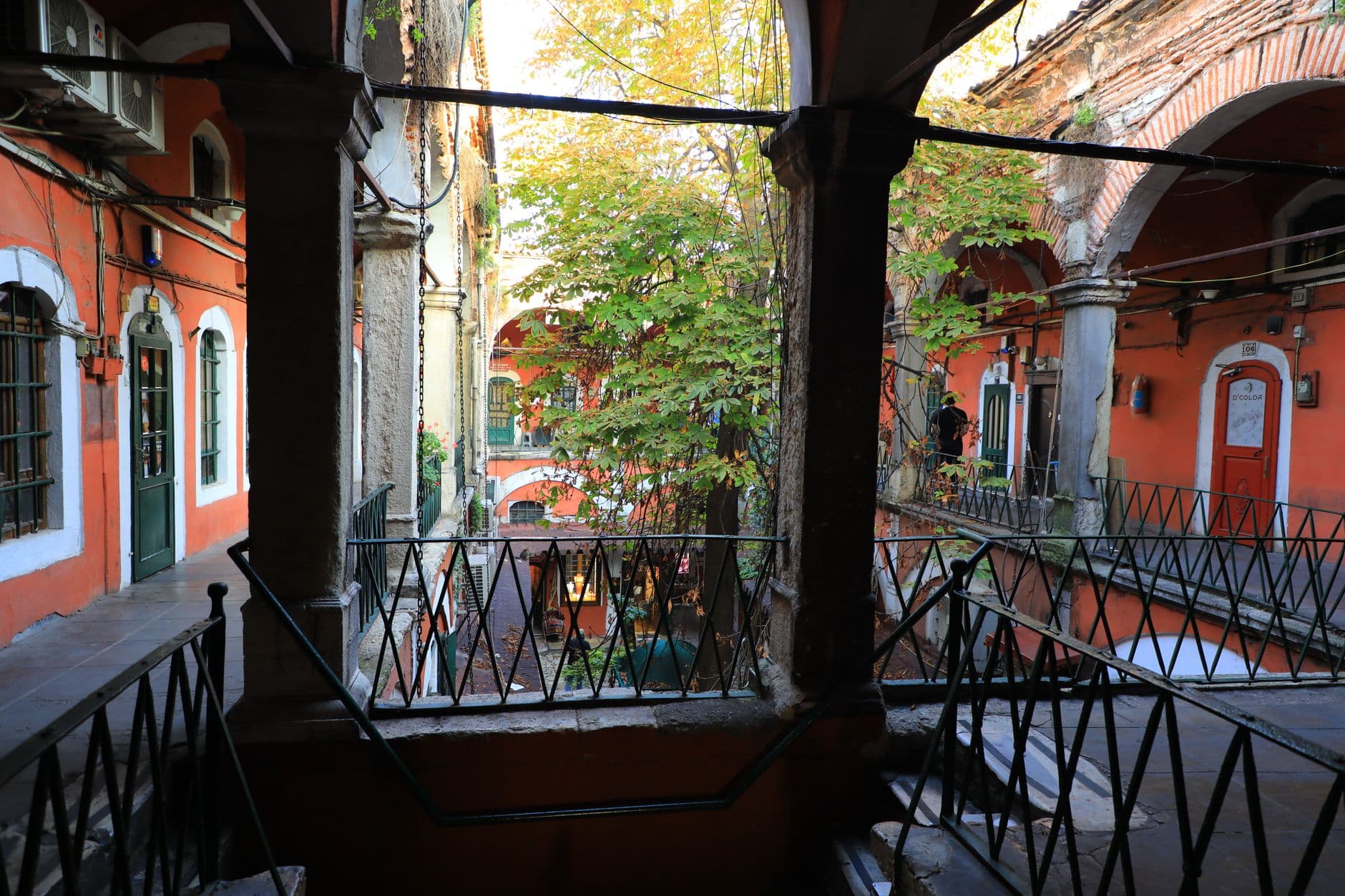 Discover Moscow's Most Colorful Courtyards - Where to Explore