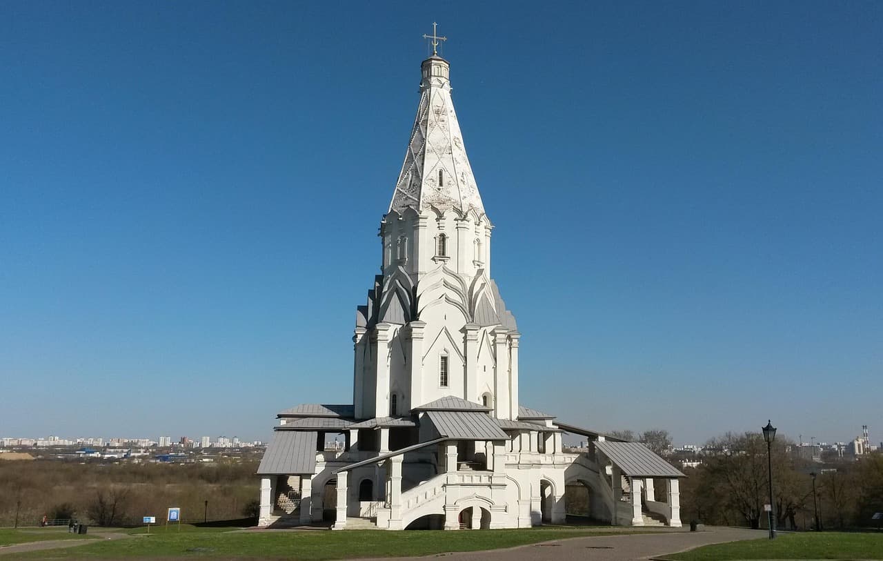 Kolomenskoye - Moscow's Unexpected Jewel - A Hidden Gem Guide to the Historic Estate and Park