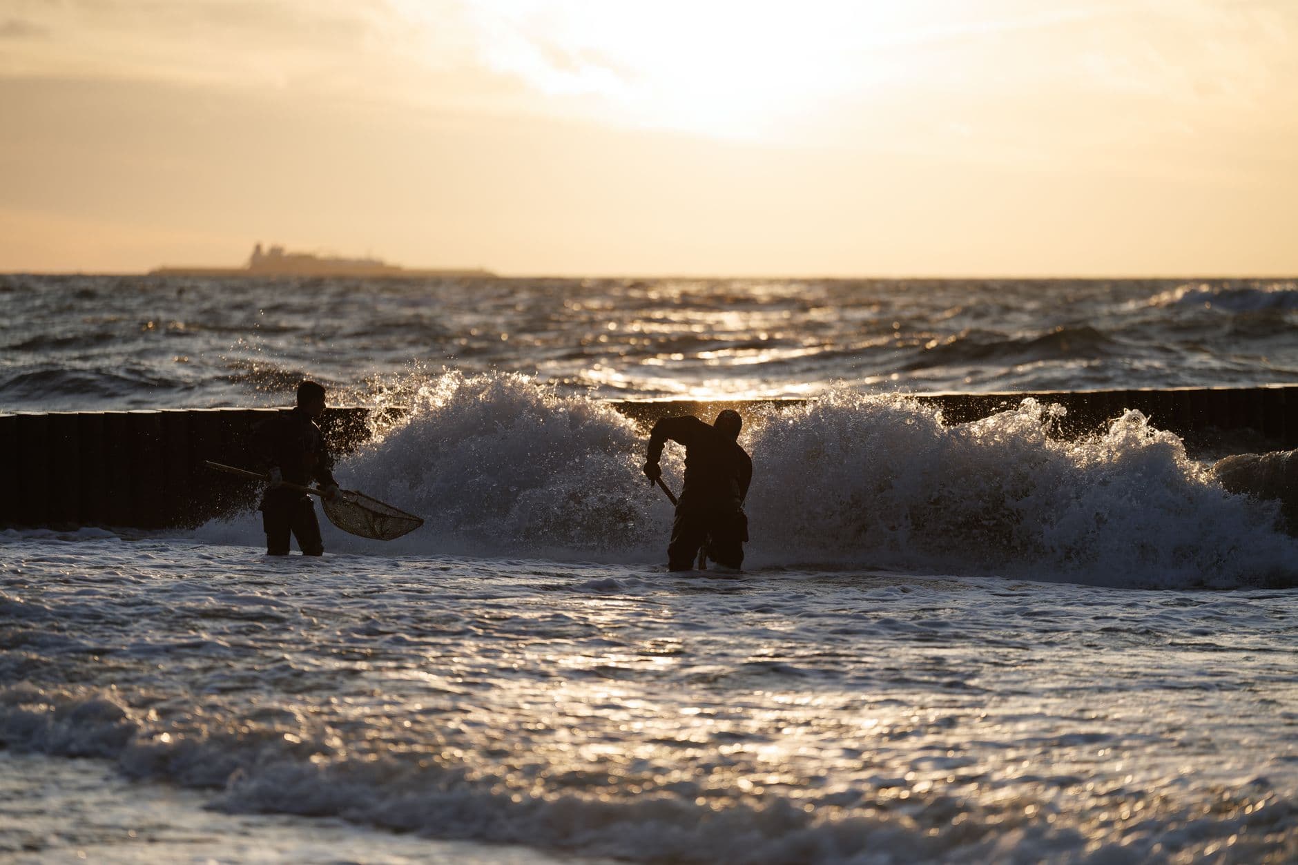 Russia's Richest Saltwater Fishing Grounds - An Unexplored Paradise for Anglers