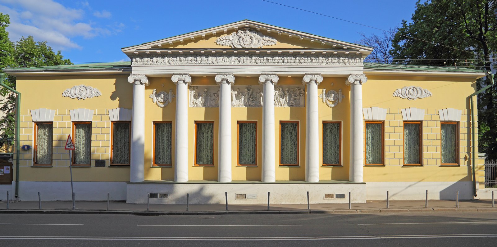 Литературная экспозиция Музея Толстого на Пречистенке, 11