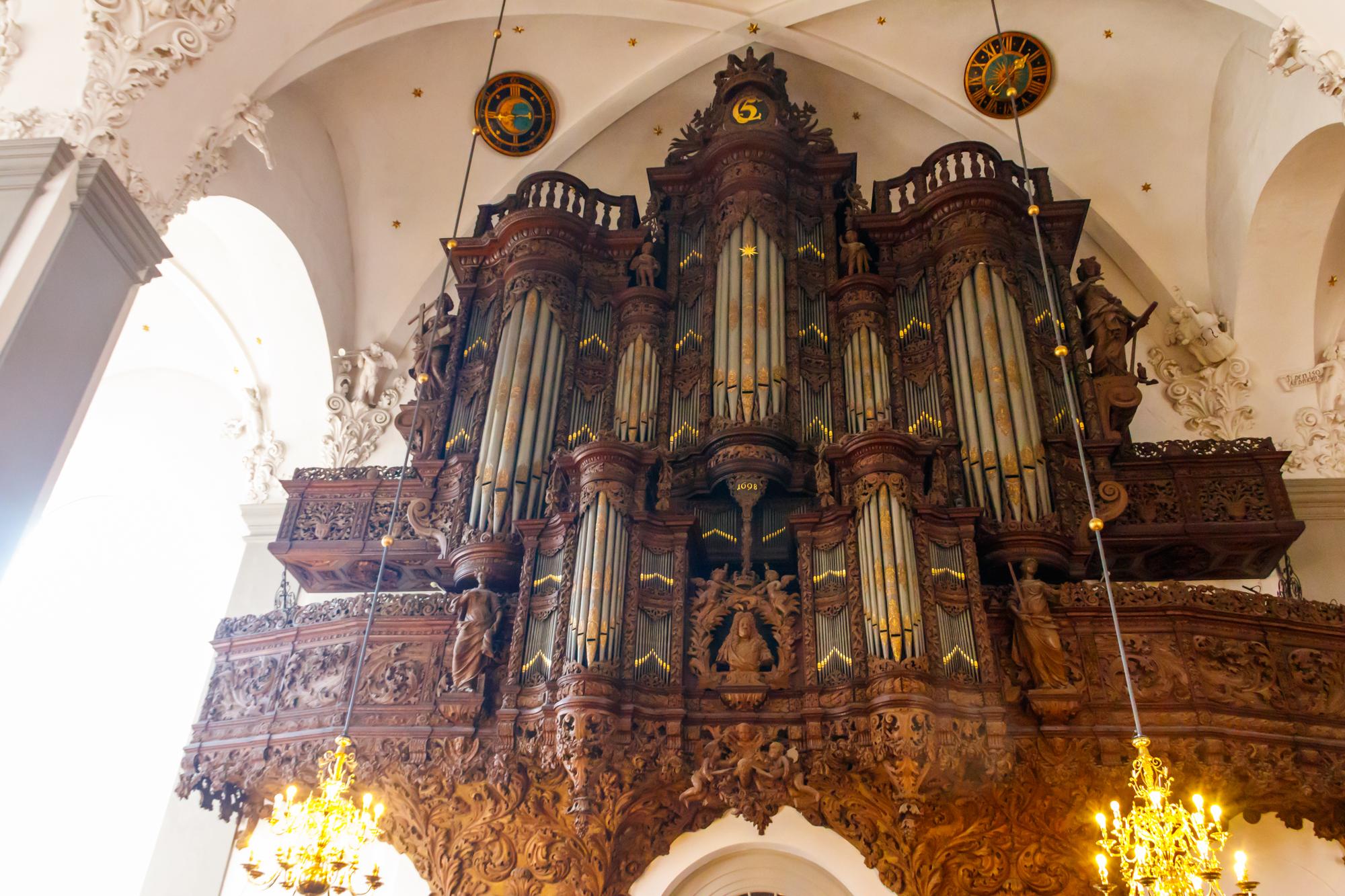 Choral Synagogue: Historic Spiritual Center