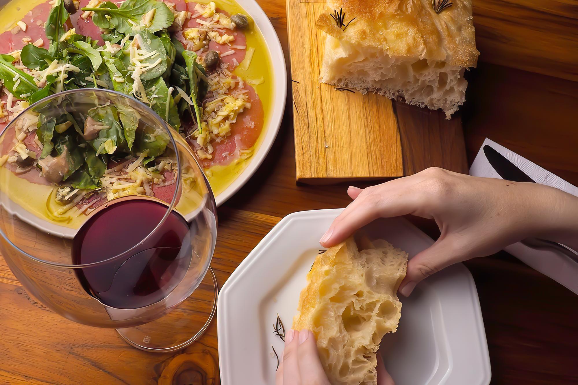 Tips for Dining Out in Moscow