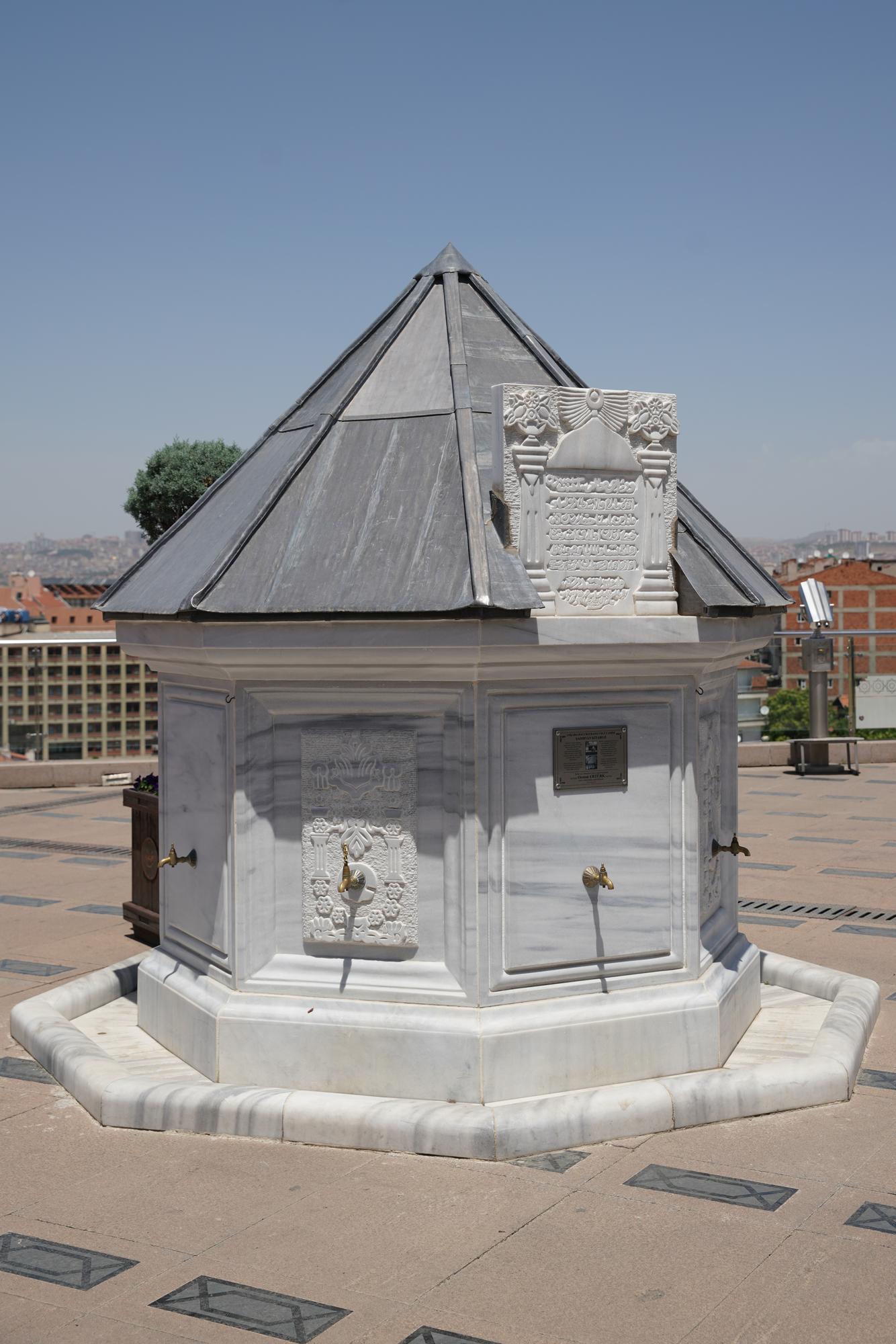 Architectural Highlights: Materials, Layout, and Engineering