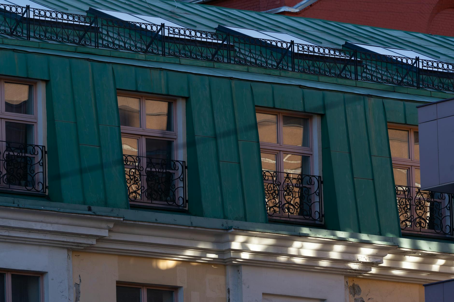 Tverskaya Street, Moscow - 5 Nizhnyaya Street Guide for Families with Kids