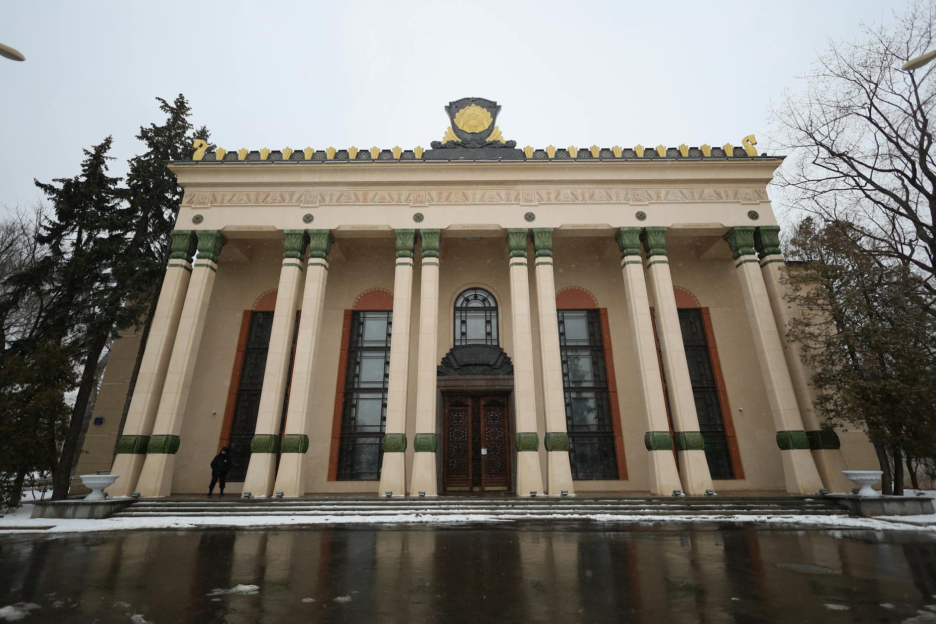 Why Visit the Esenin Museum Apartment Moscow?