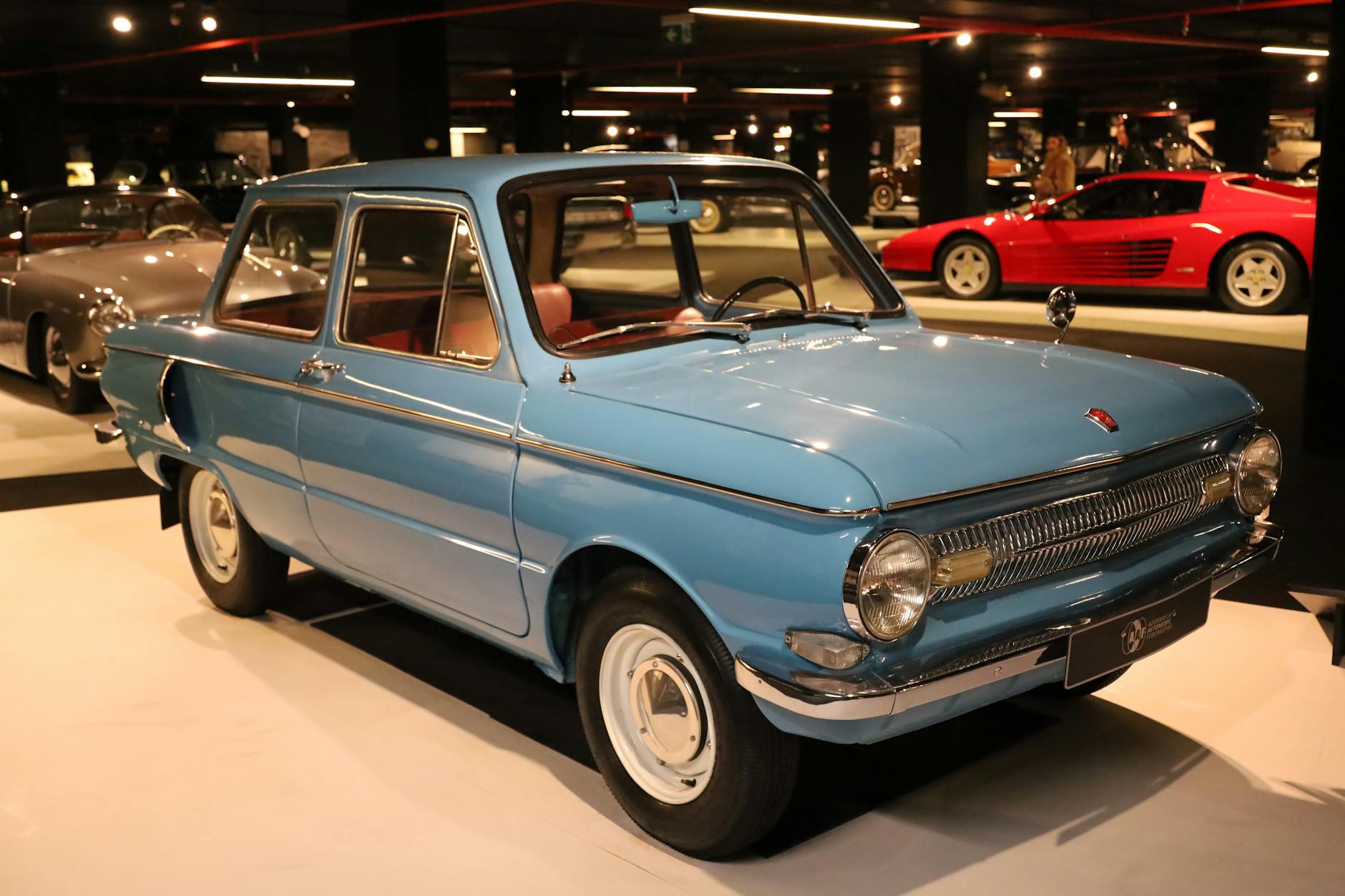 Why Visit the Retro Car Museum Moscow?