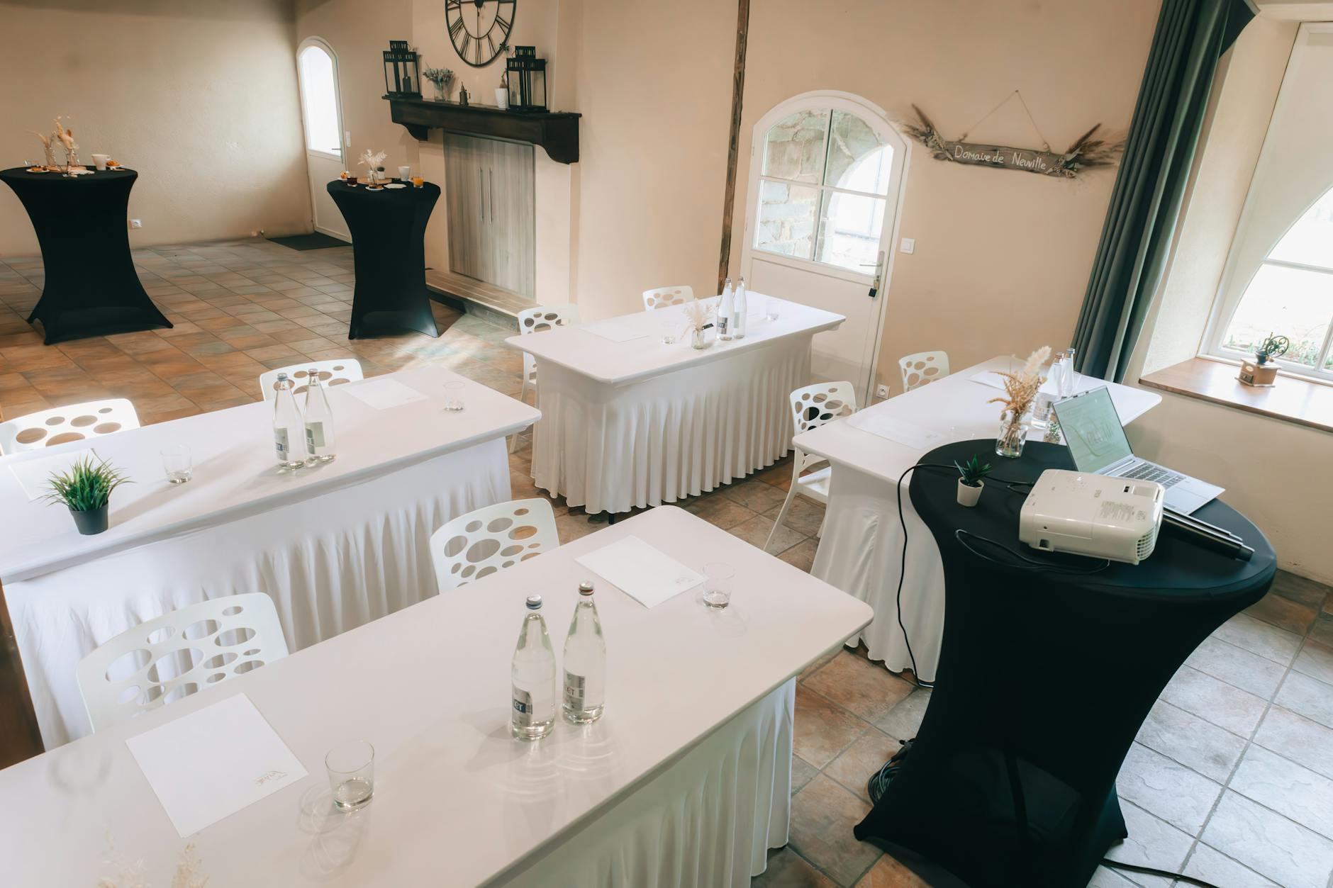 Flexible Room Configurations for Different Event Types
