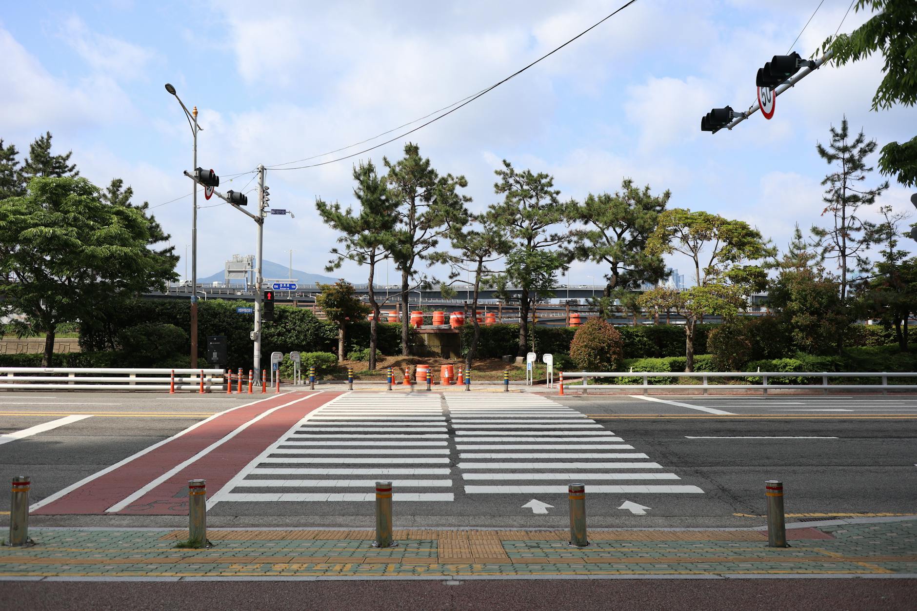 Plan Your Route: Prioritize well-lit streets and safe crossings