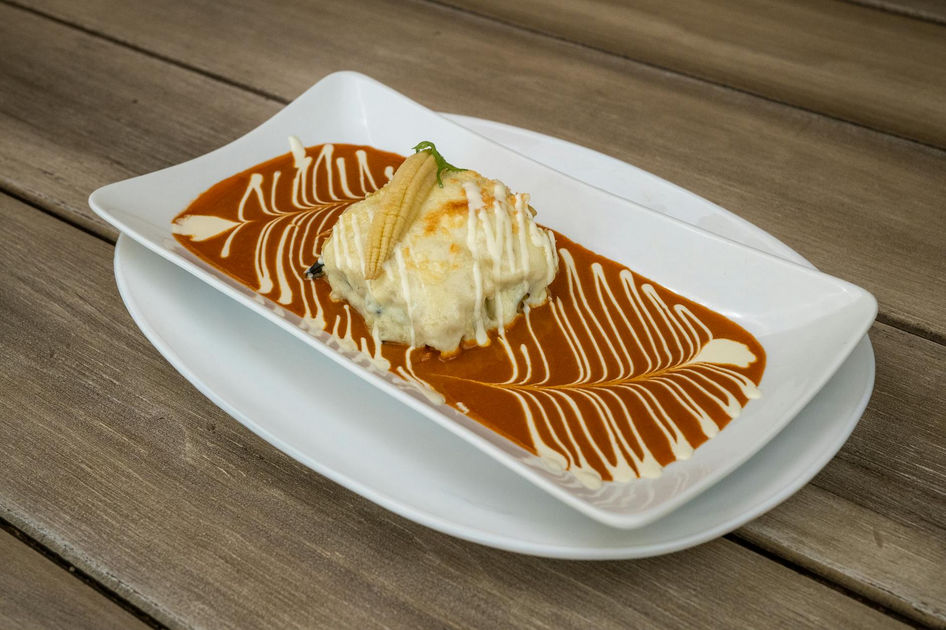 Must-try dishes and signature flavors at each restaurant