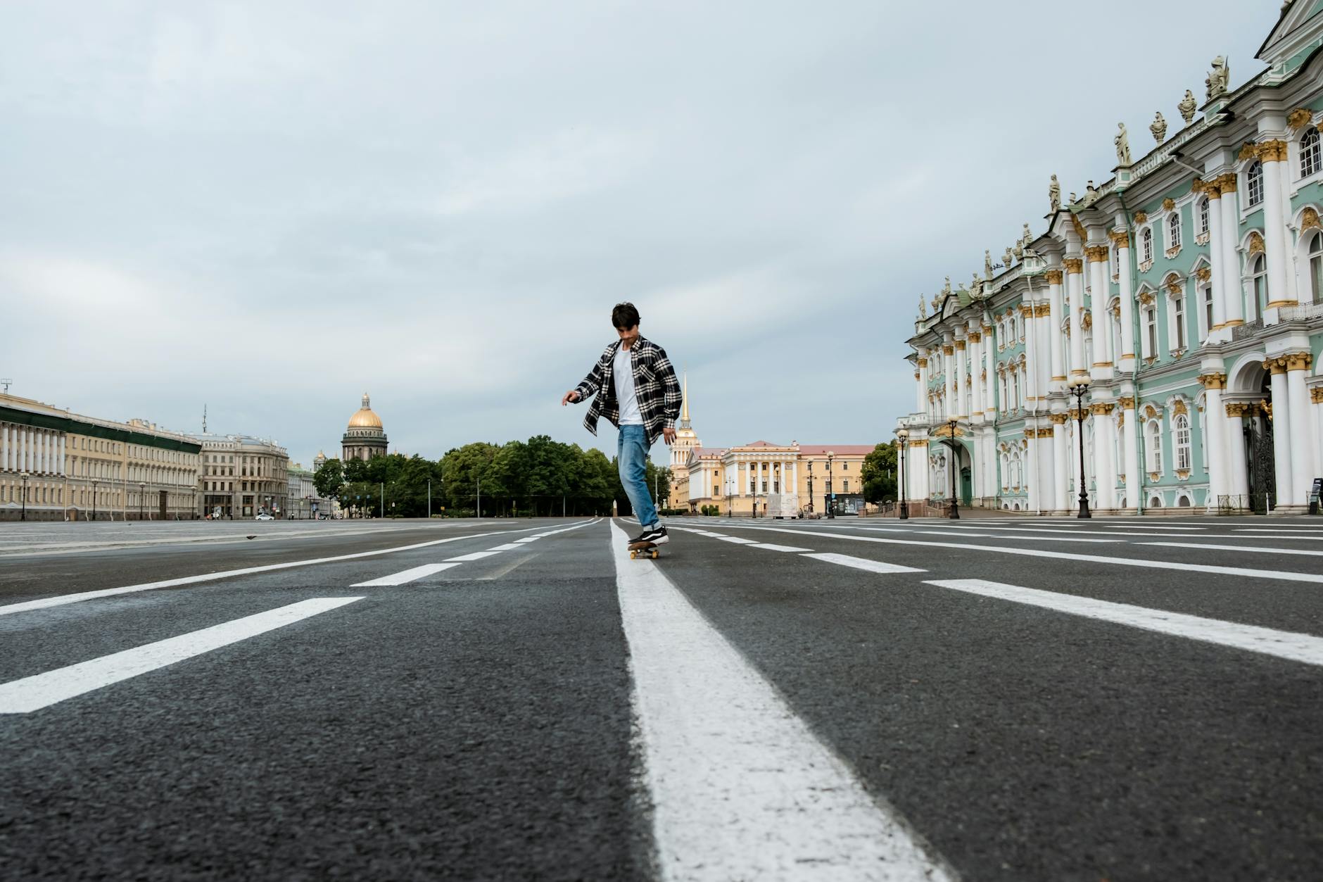 Hours, tickets, and guided tours: how to optimize visits