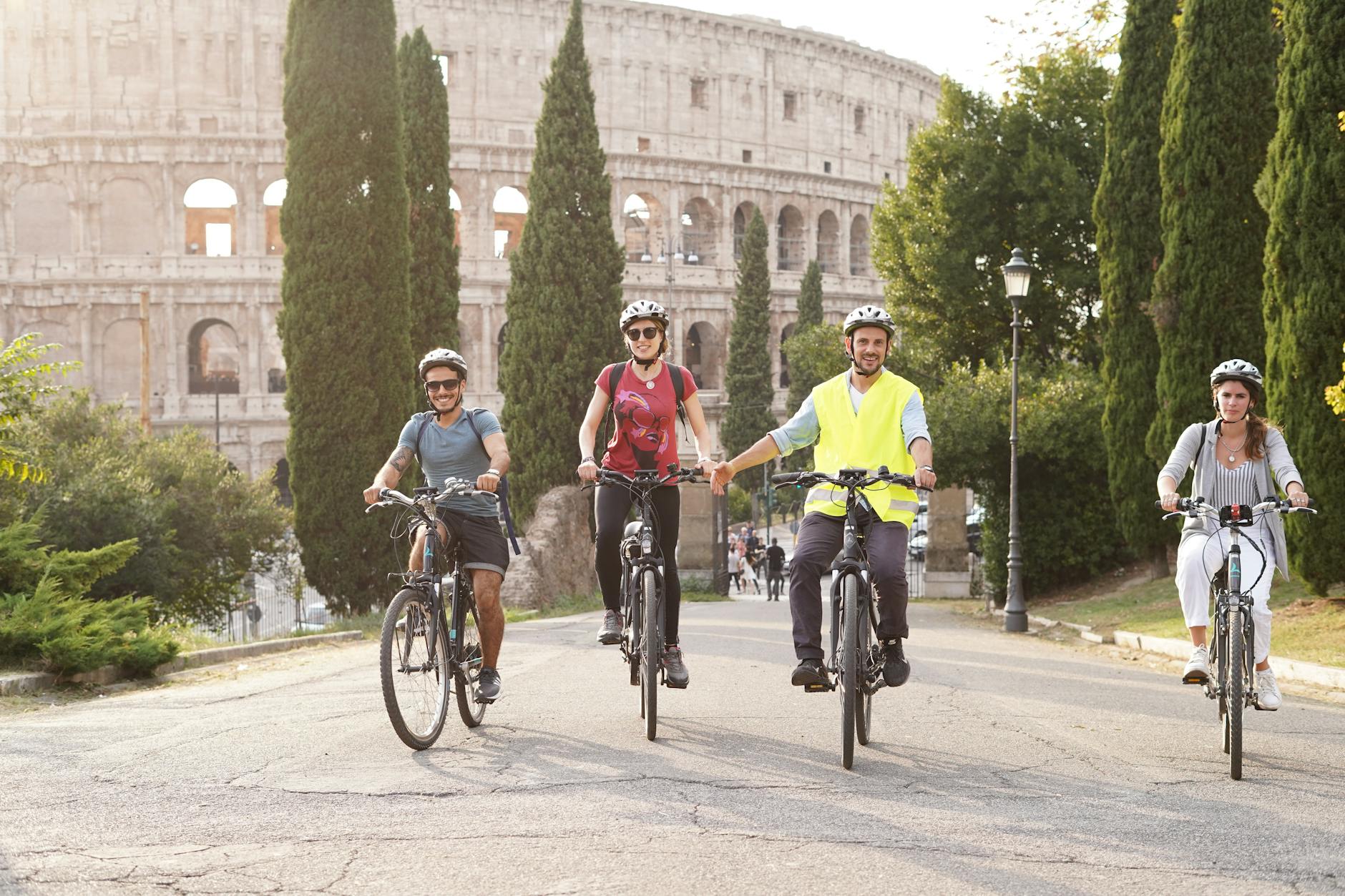 guided cycling tours moscow