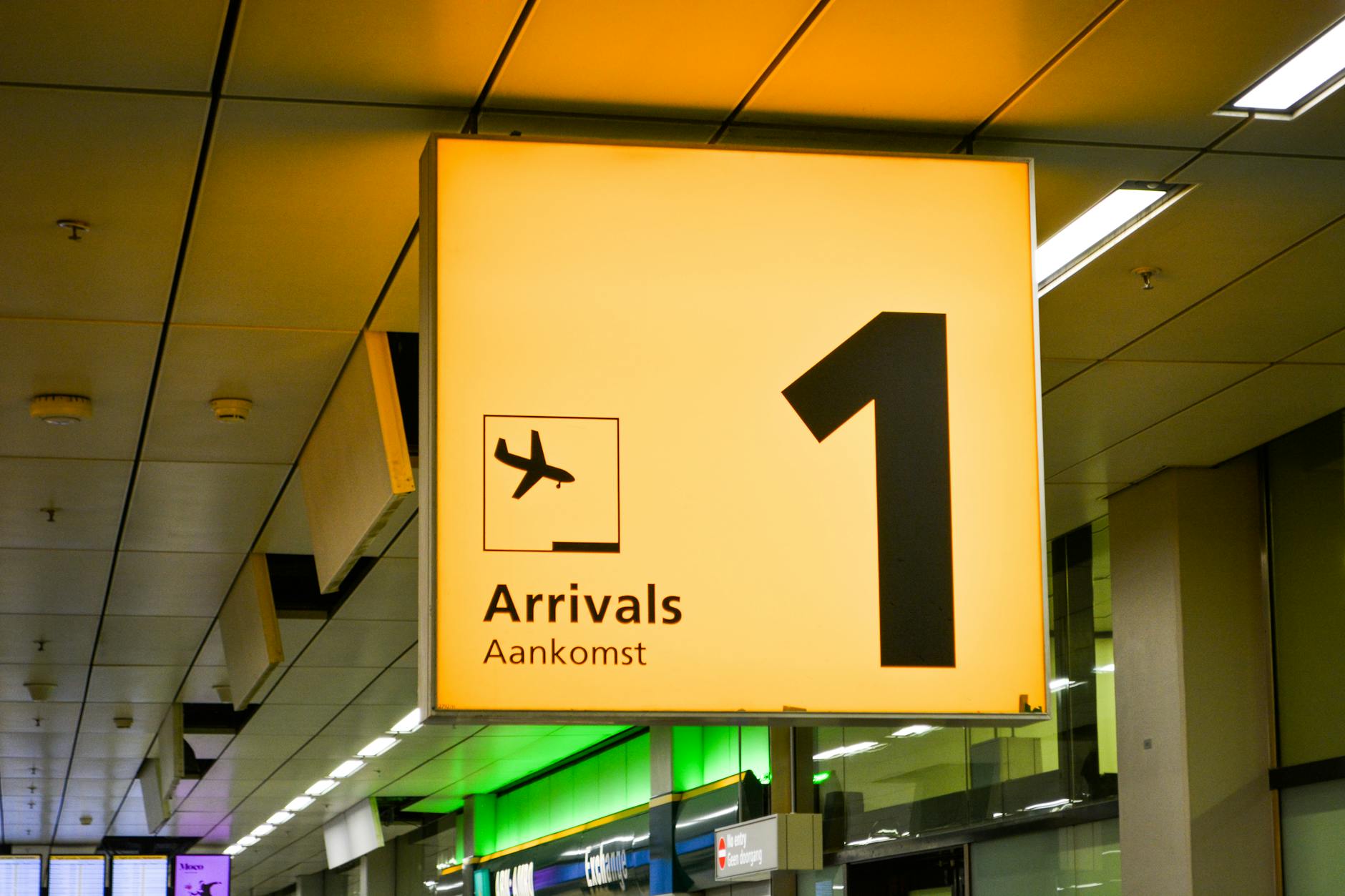 Russia airport guide
