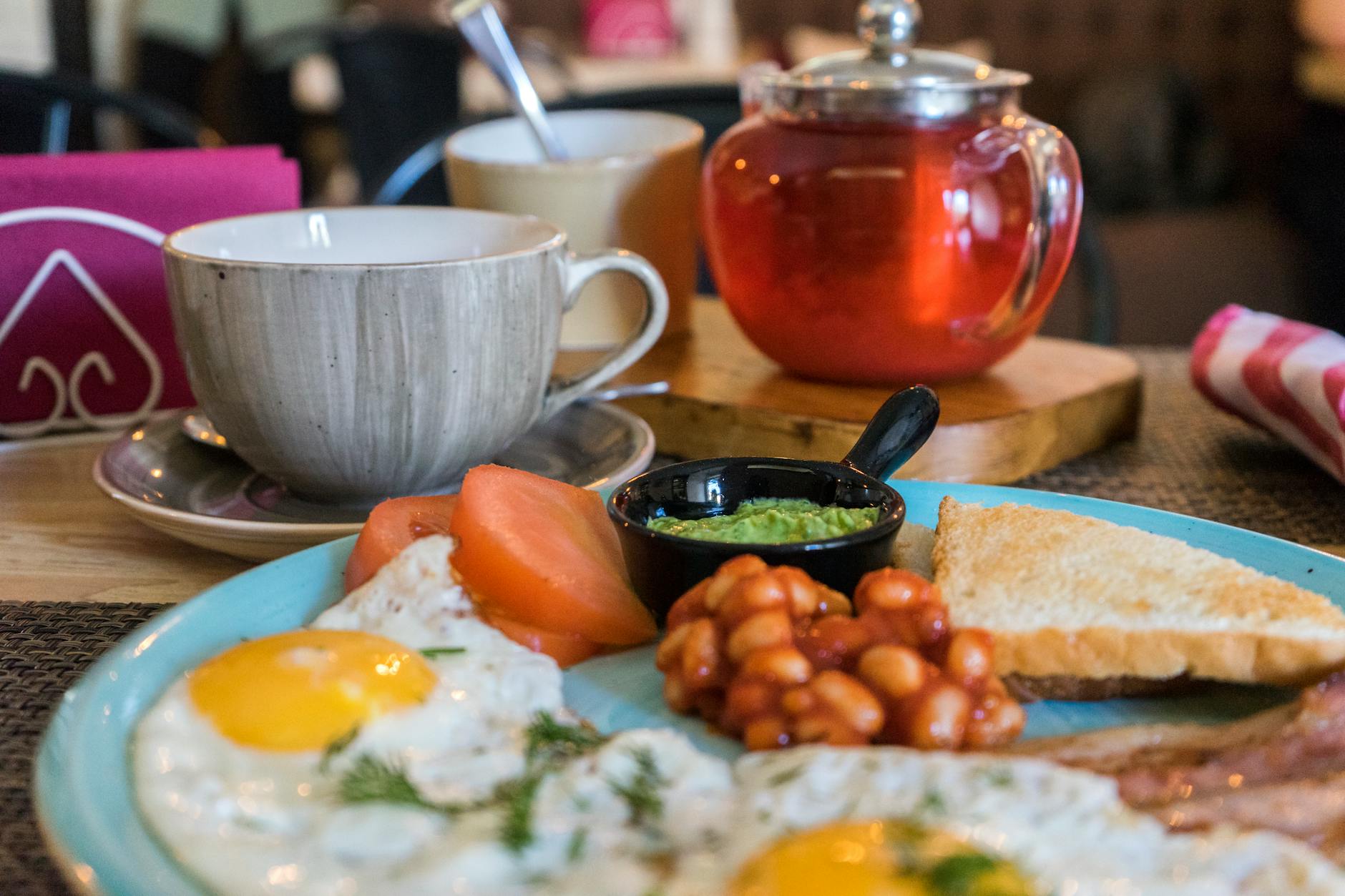 calm breakfast routes russia