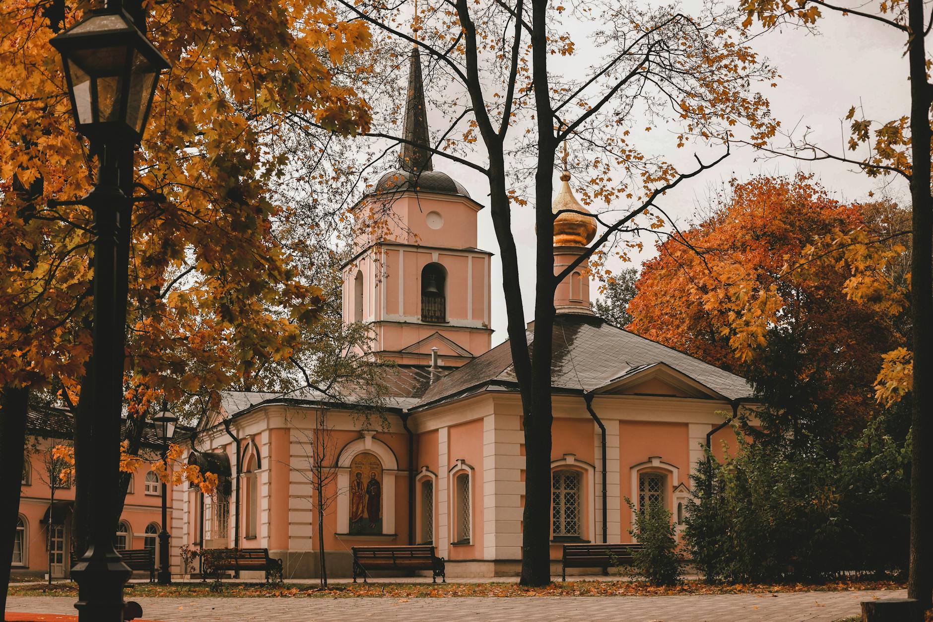 Moscow Fall Scenery Guide 2025