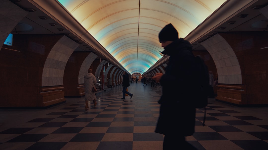 Overview of Moscow Metro Operations, Fare Structure, and Iconic Stations