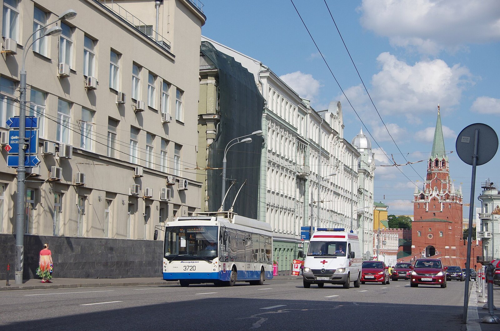 Интерьер храма