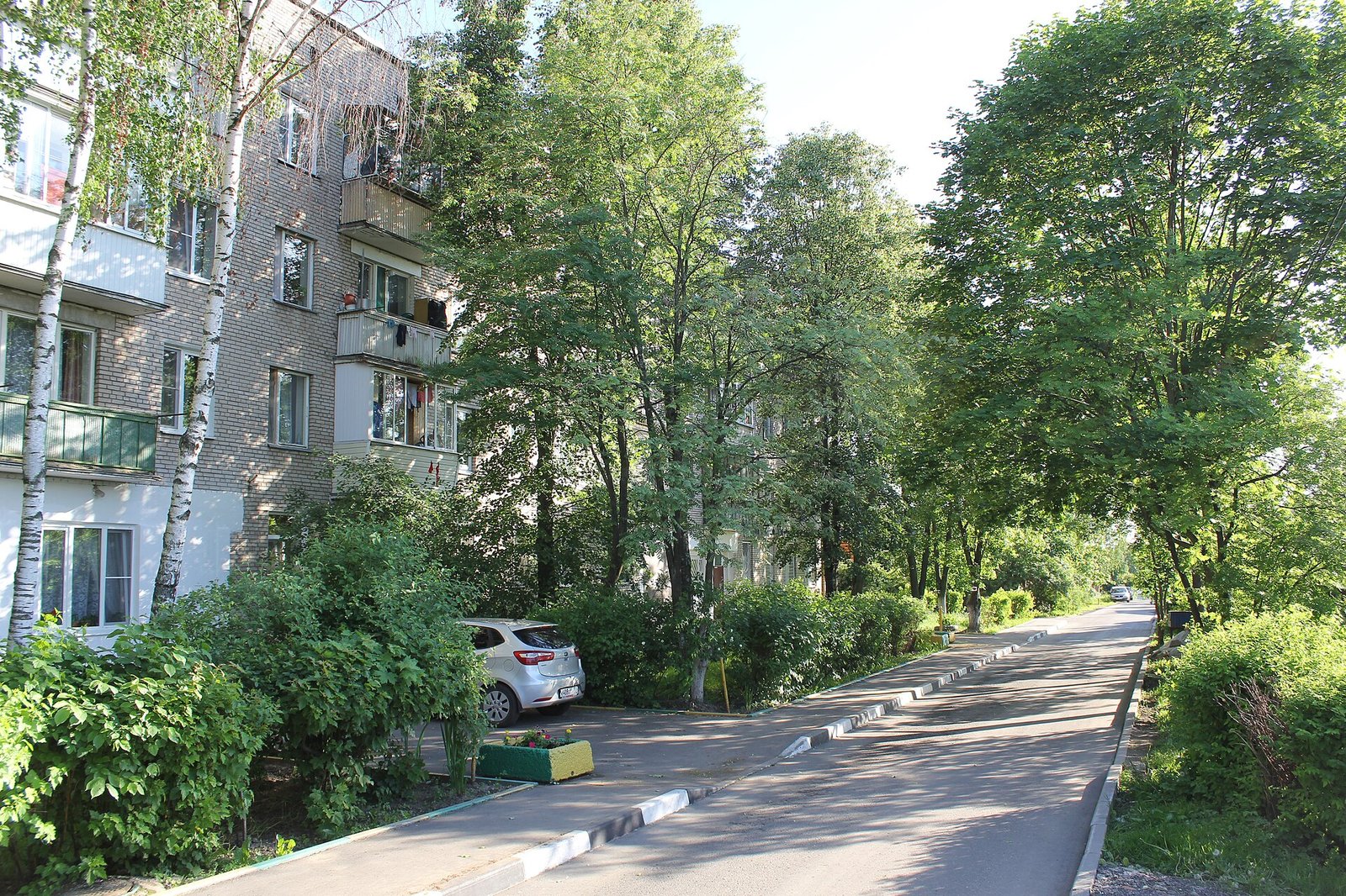 Грот в парке