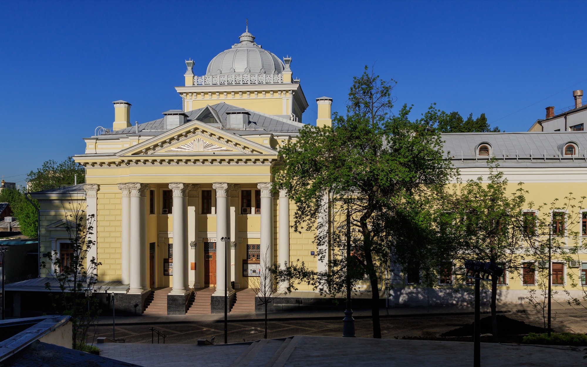 Московская хоральная синагога в Большом Спасоглинищевском переулке