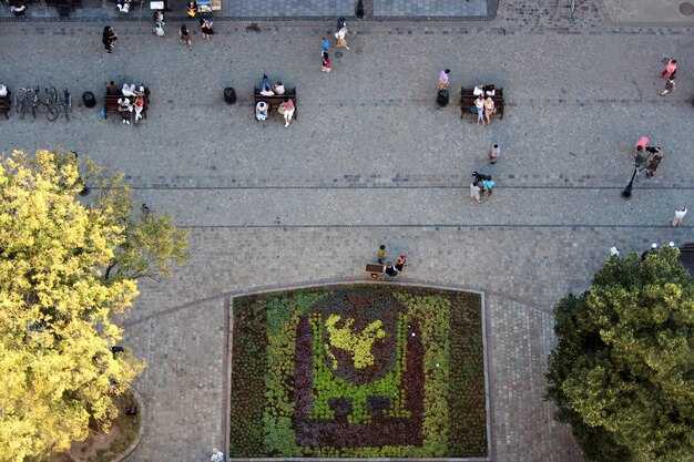 14 Urban Destinations Where Green Spaces Take Center Stage – Top City Parks, Gardens &amp