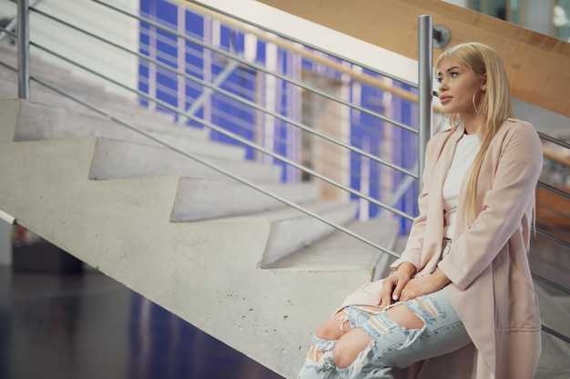 Baggage flow and onward travel: tracking bags, filing issues, and next steps