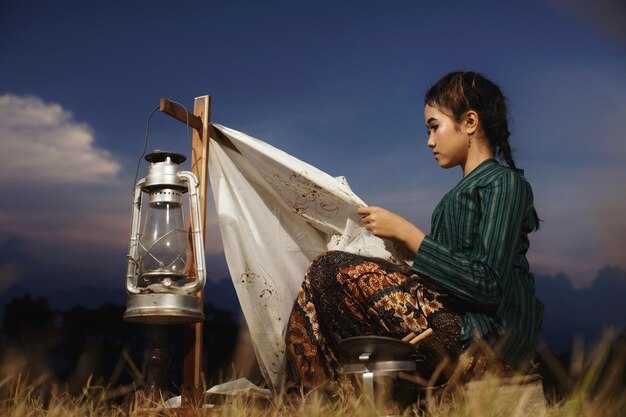 Respectful Etiquette: Dress Code, Silence, and Photography Rules