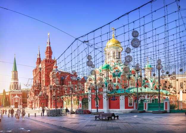 Navigating the Market: Best Routes and Tips