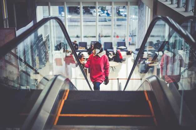 Direct airport taxi: booking options, meters, and fixed-rate choices