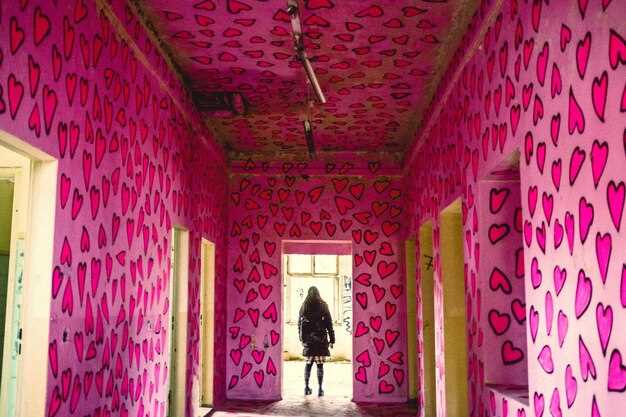 GUM Red-Line Gallery – All Works