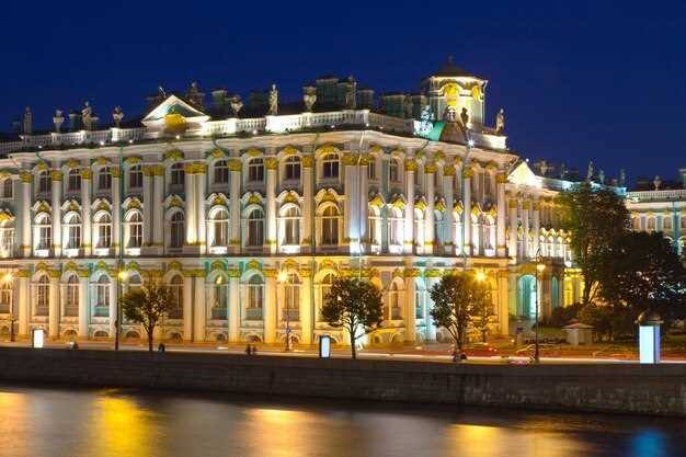 Luxury Moscow & St. Petersburg Tour – Travel in Tsarist Style (CB-15)