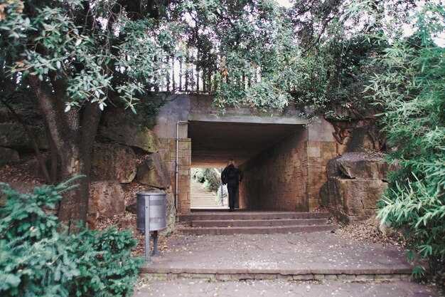 Lyon’s Traboules and Courtyards – A Guide to Hidden Passages and Historic Architecture