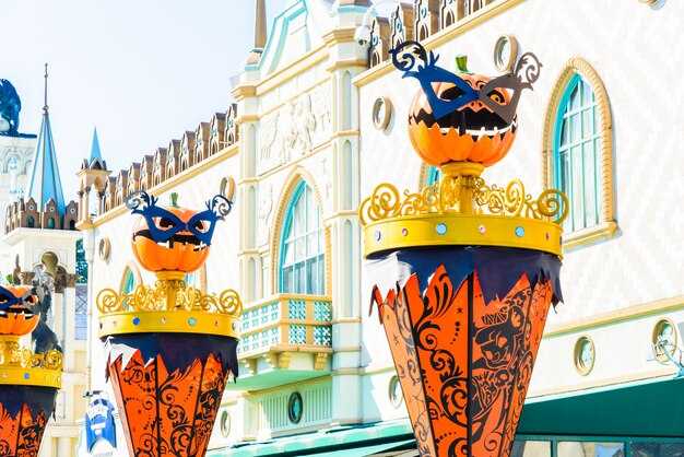 Conservation and Restoration: caring for historic ceramic surfaces