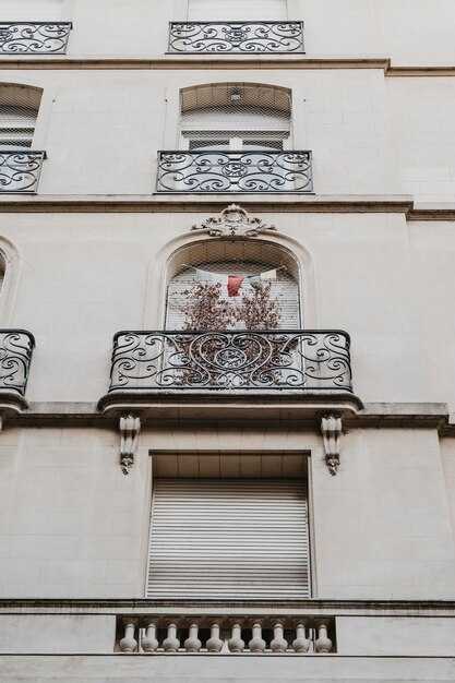 Moscow Art Nouveau Architectural Ceramics – Tiles, Ornament, and Iconic Buildings