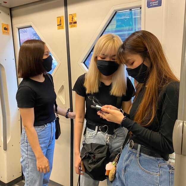 Iconic stations and artworks: which stops to include on your route