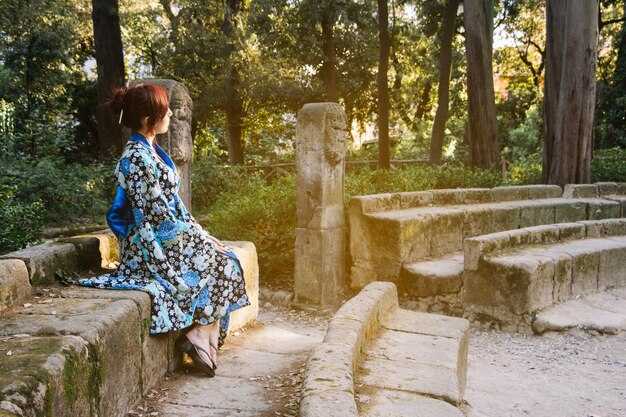Best times to visit Kawachi Fuji Garden’s Wisteria Tunnel for shade and comfort