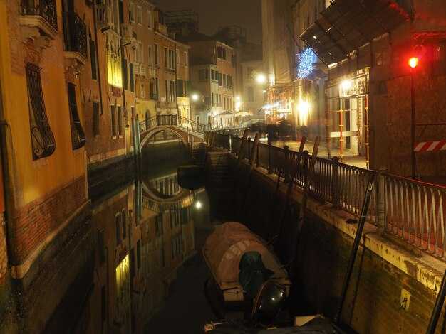 Venice Exploration: Narrow Streets and Hidden Canals