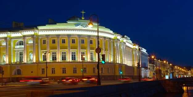 Must-See Landmarks in a Short Walk