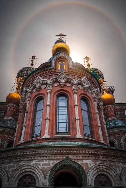 Architectural Highlights: Iconic Structures and Photo Spots