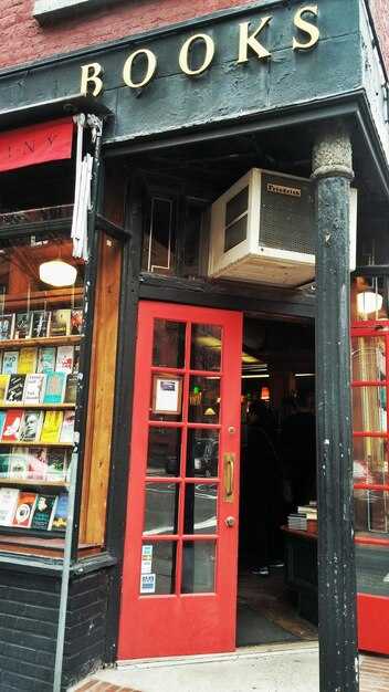 The Best Bookstores in Moscow – A Curated Guide to Moscow’s Top Bookshops