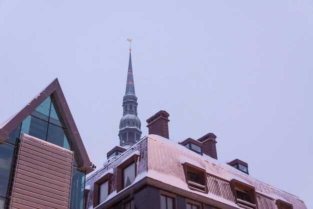 Privacy and security integrations: controlled access, elevator privacy, and screening