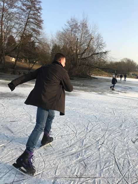 Where to Go Skating in Moscow – Top Ice-Skating Spots