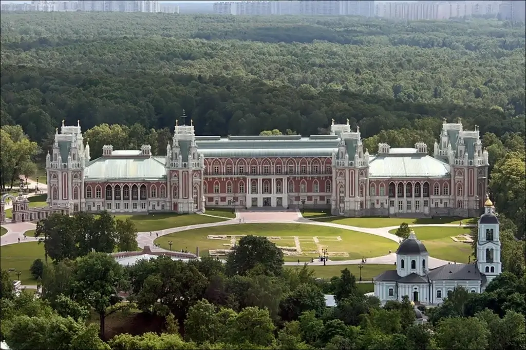 Muzeum Moskwy: Poznaj historię i kulturę stolicy