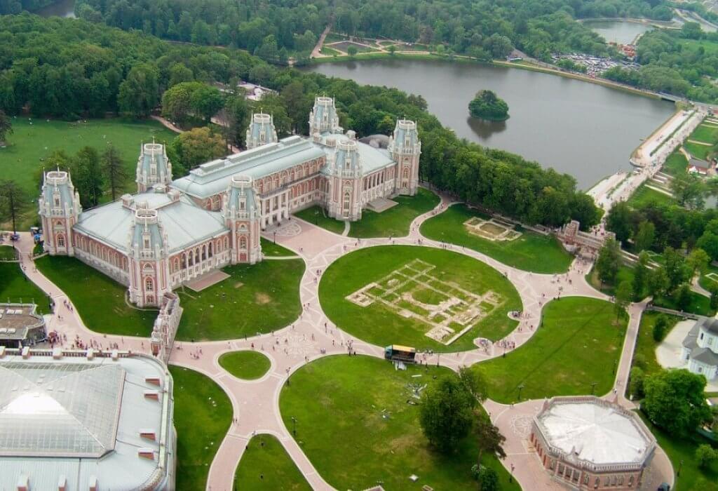 Museu-Reserva Tsaritsyno: Um retiro real no coração de Moscovo